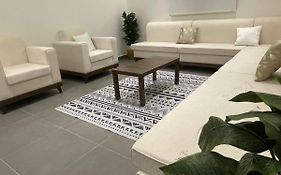 Ladan Apartment